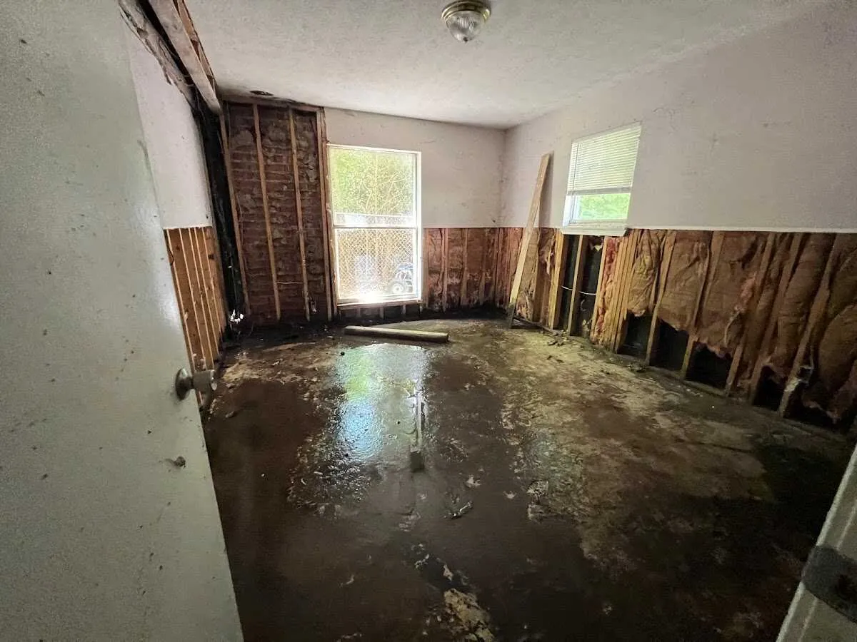 Water Damage Restoration in Lake Elsinore, CA